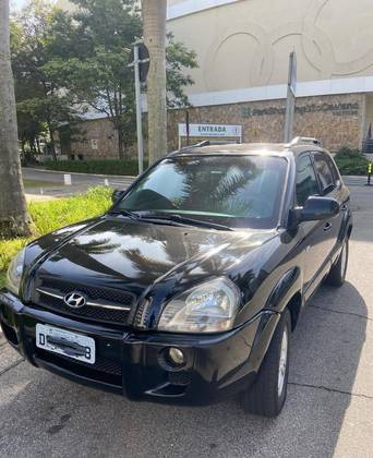 HYUNDAI TUCSON 2.7 MPFI GLS 24V 180CV 4WD GASOLINA 4P AUTOMÁTICO